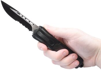 -- Carbon Fiber Automatic OTF Knife w/ Belt Clip